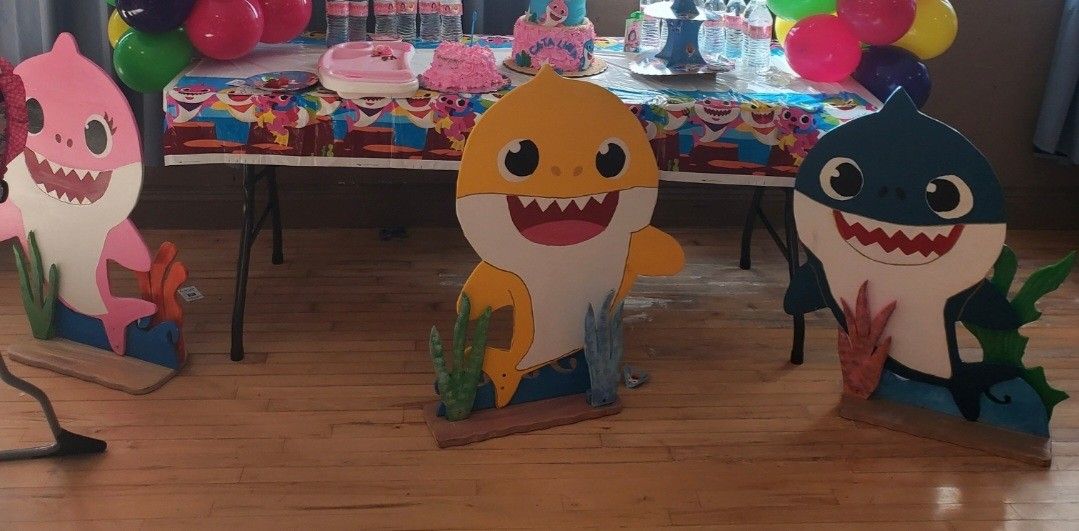 Baby Shark , Trolls, Cocomelon Wooden CHARACTERS
