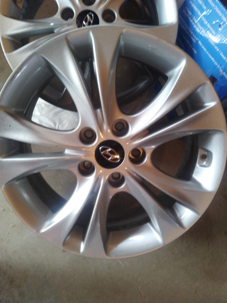 Hyundai Rims