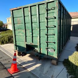 Dumpster / Container / Roll Off