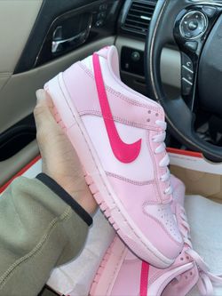 Triple pink dunk Low Size 5.5y