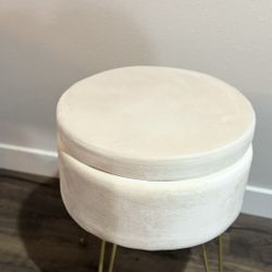 Velvet Vanity Stool with Storage – Cream White, Gold Legs