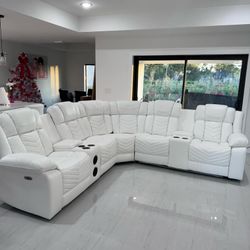 Brand New Power Reclining Sectional Sofa / Sofa Seccional  Reclinable Electrico  Nuevo a Estrenar....fast Delivery 🚚 