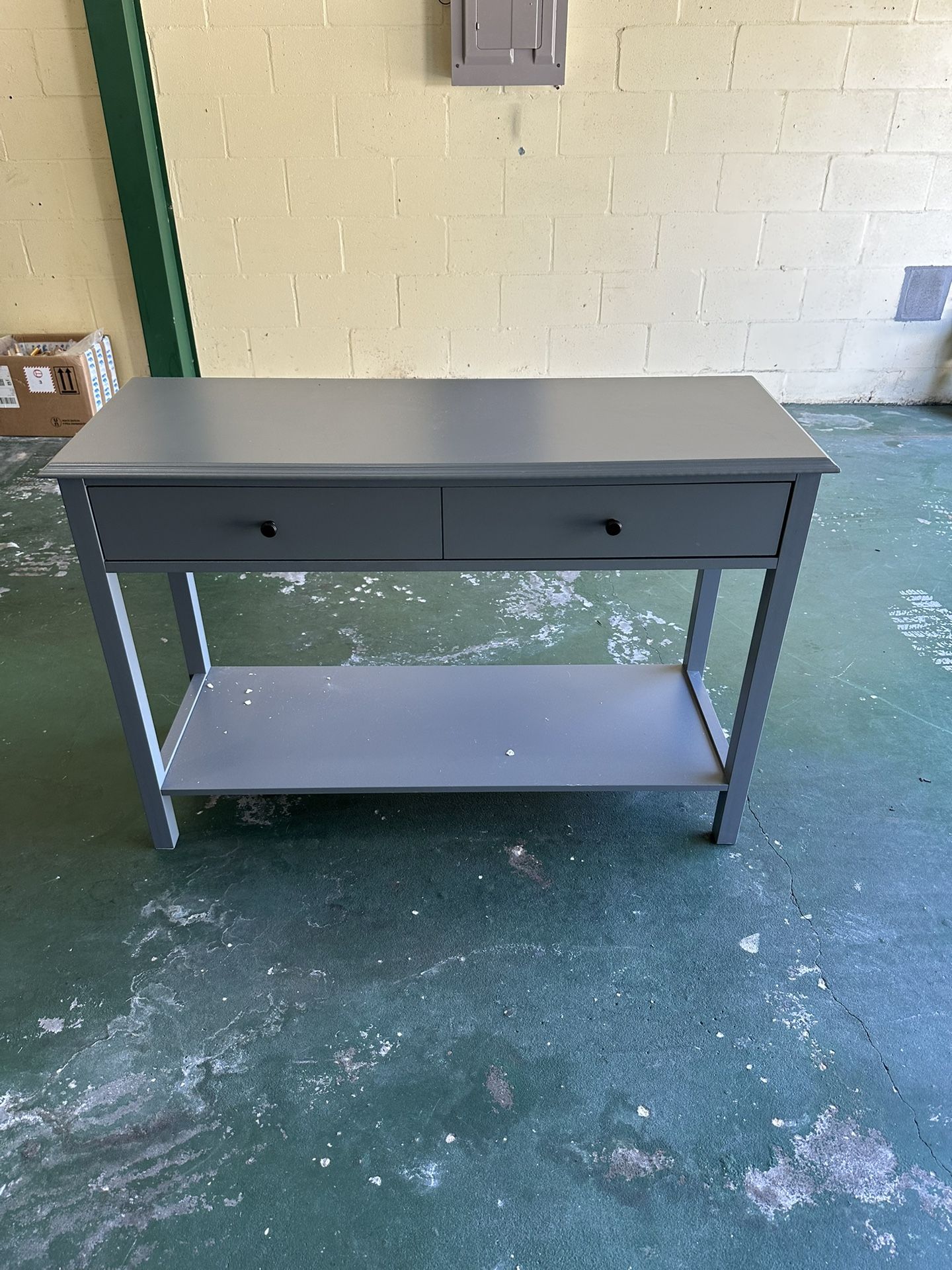 Desk /Entry  Way / Foyer Table 