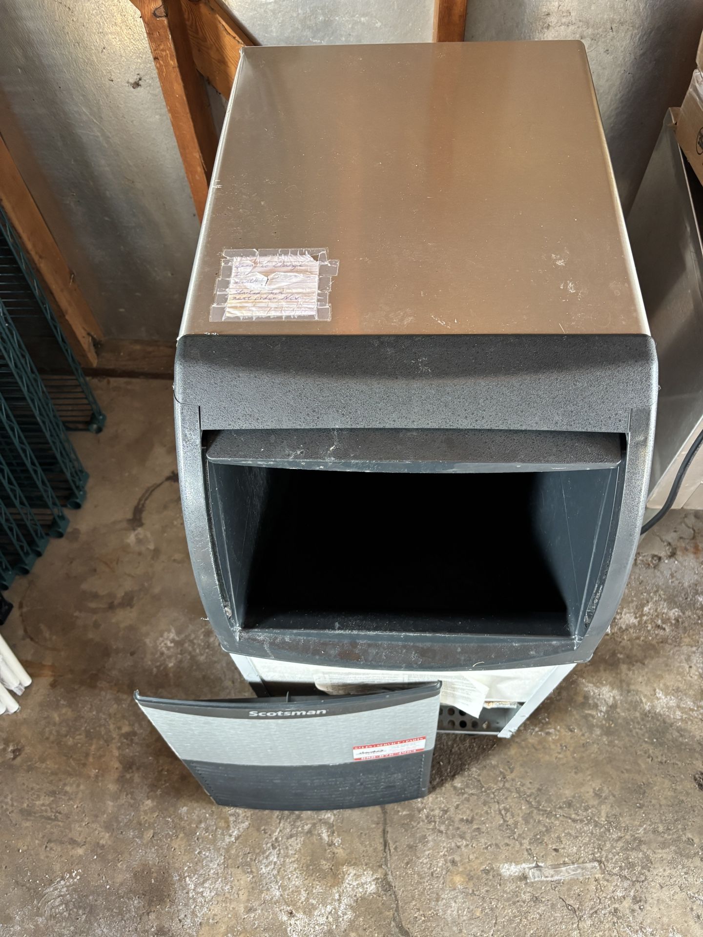 Scotsman Commercial Ice Machine Ice Maker – Used, Works / As-Is
