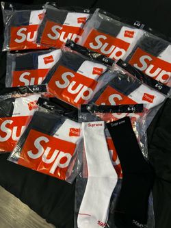 Supreme Socks