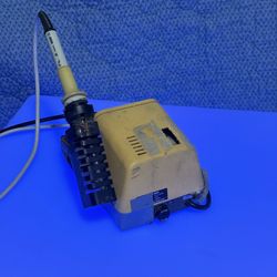 HAKKO 926 Soldering Station
