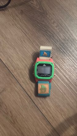Freestyle shark watch