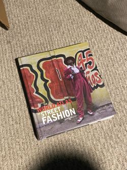 Street Fashion book