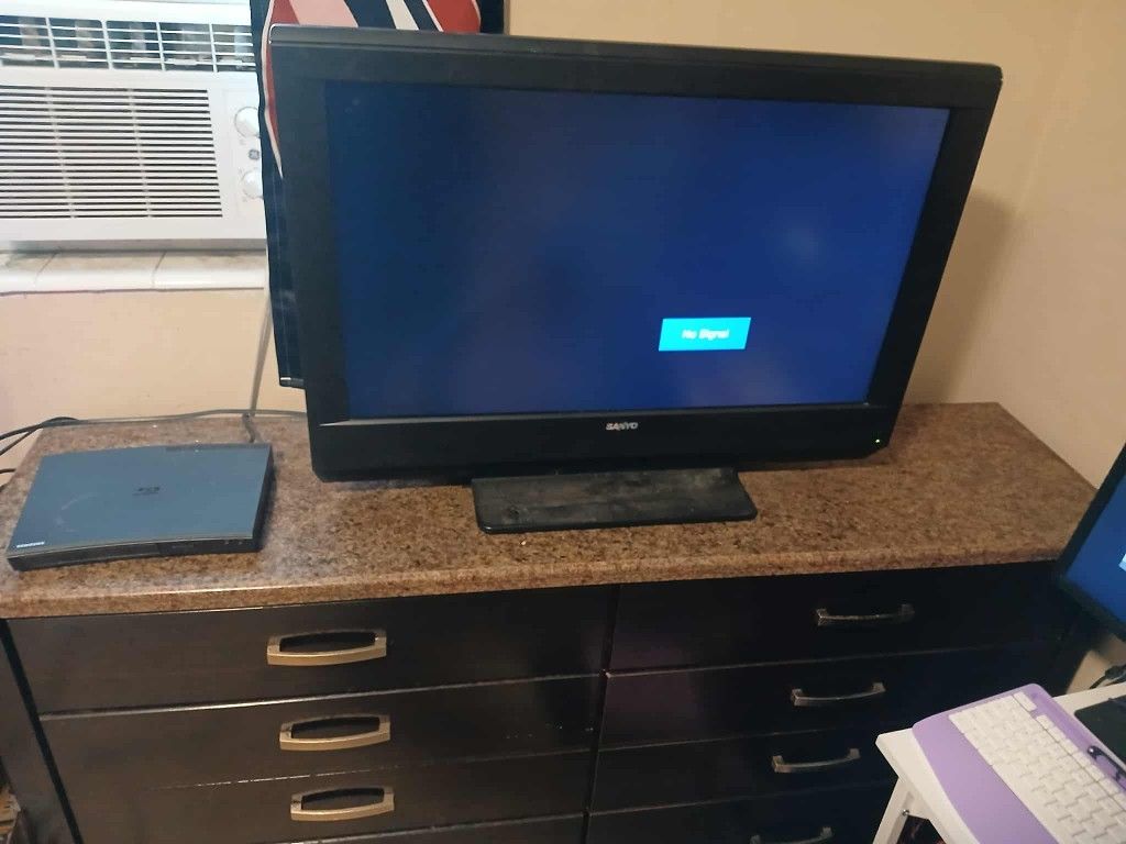 TV/Blu-ray Player