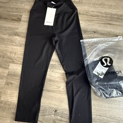 Black Lululemon Align Leggings