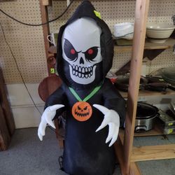 Reaper 💀 Halloween Decoration