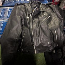Leather jacket for motorcyclists