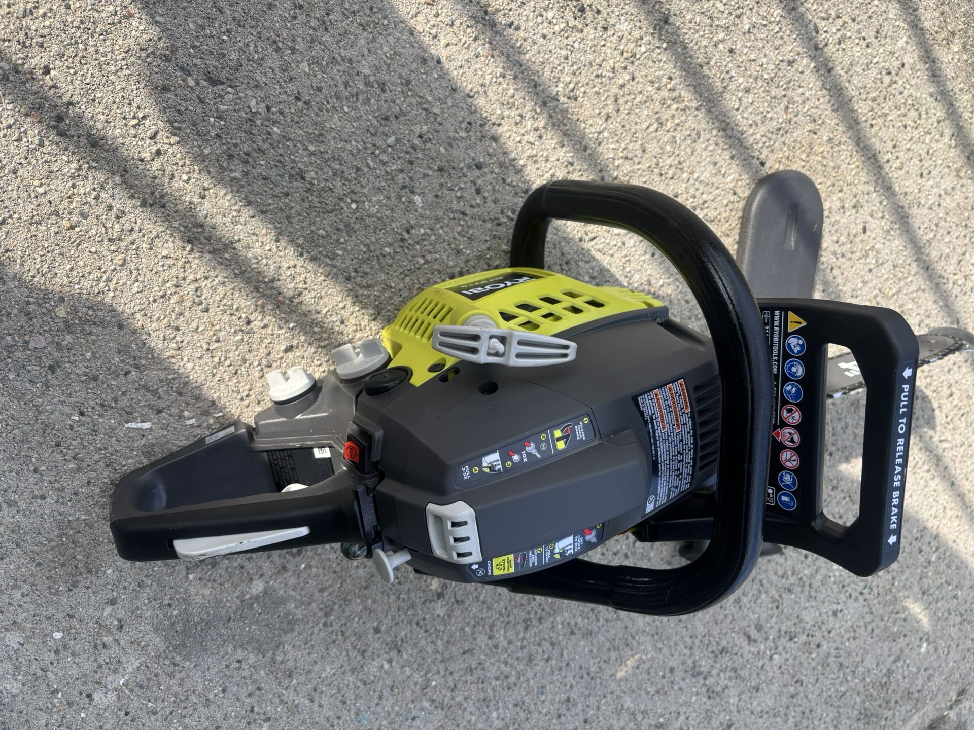 Exclusive RYOBI 14 in. 37cc 2-Cycle Gas Chainsaw