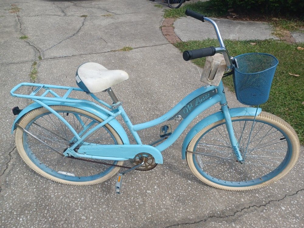Huffy Nel Lusso Beach Cruiser Bike Bicycle with 26" Tires - $30 FIRM