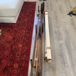 Queen size Wood platform bed frame