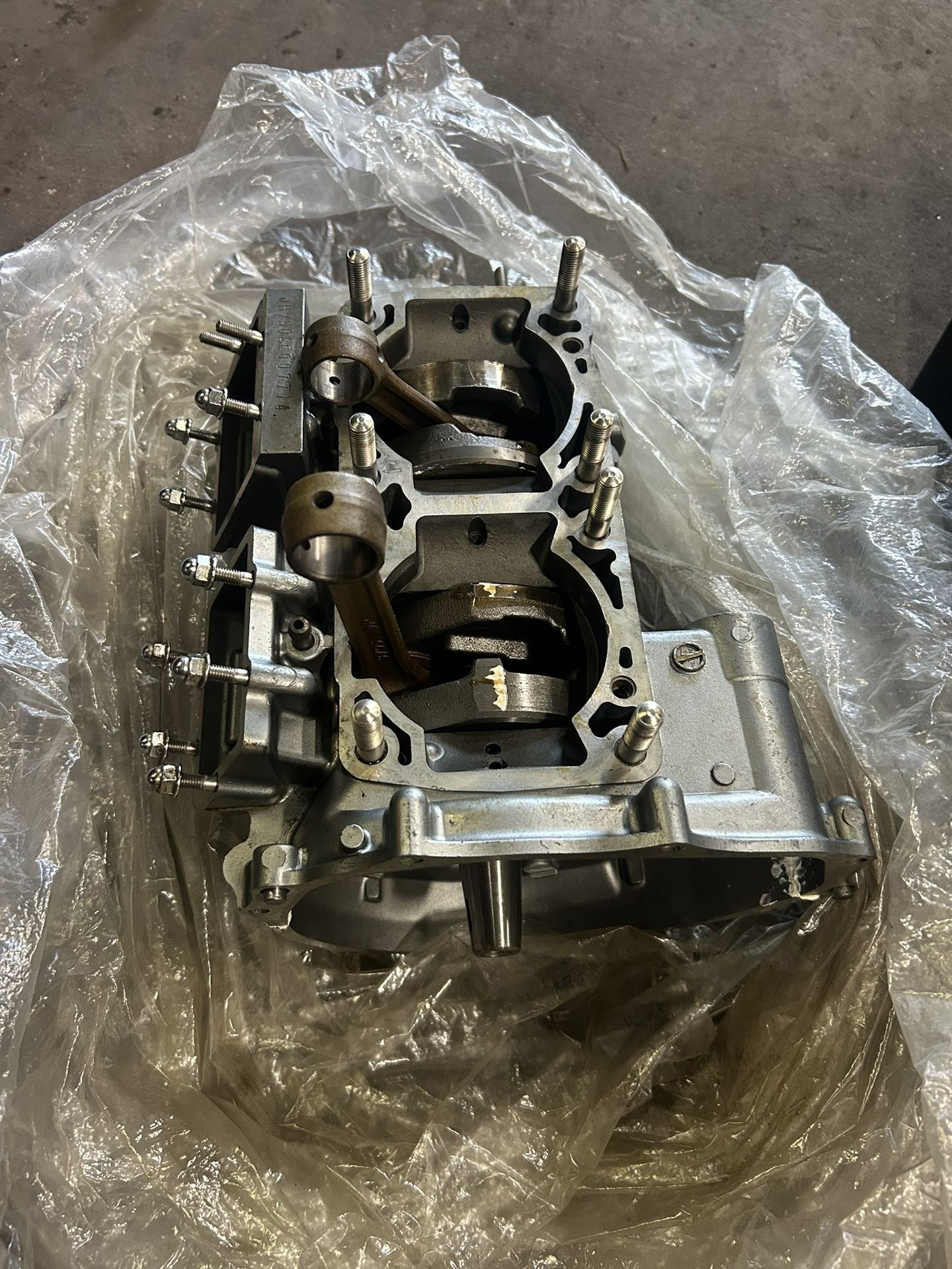 Kawasaki Ss/sxi 750 Small Pin Case With Crank And New Seals