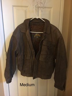 Men’s leather jacket size medium