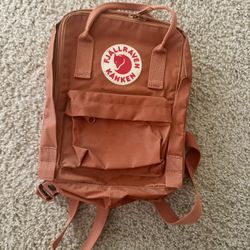 Fjällräven Kånken Mini Backpack