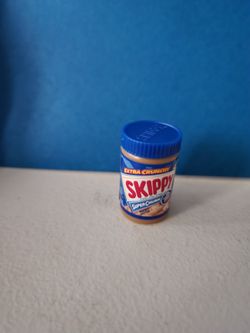 Mini Brands Skippy Peanut Butter 