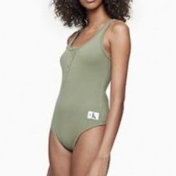 CALVIN KLEIN MONOGRAM LOGO HENLEY TANK BODYSUIT Size M