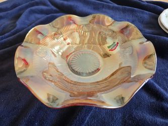 Vintage Jeannette Carnival Glass Bowl - Iris & Herringbone 12