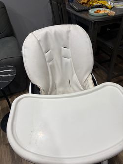 White Baby High Chair with Tray