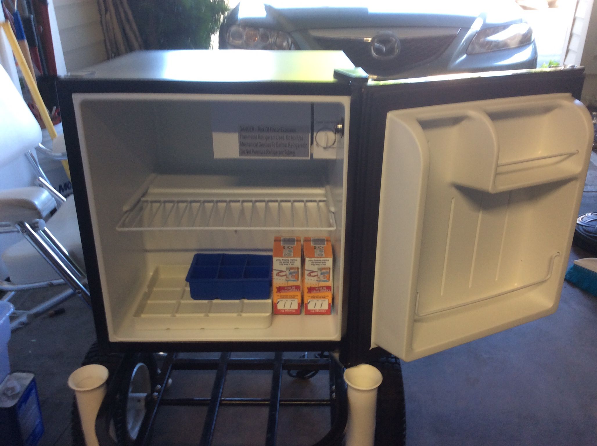 Galanz Mini Fridge