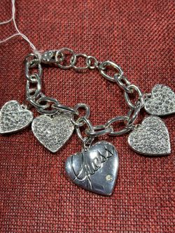 Vintage Guess Brand Heart Charm Bracelet With Rhinestones