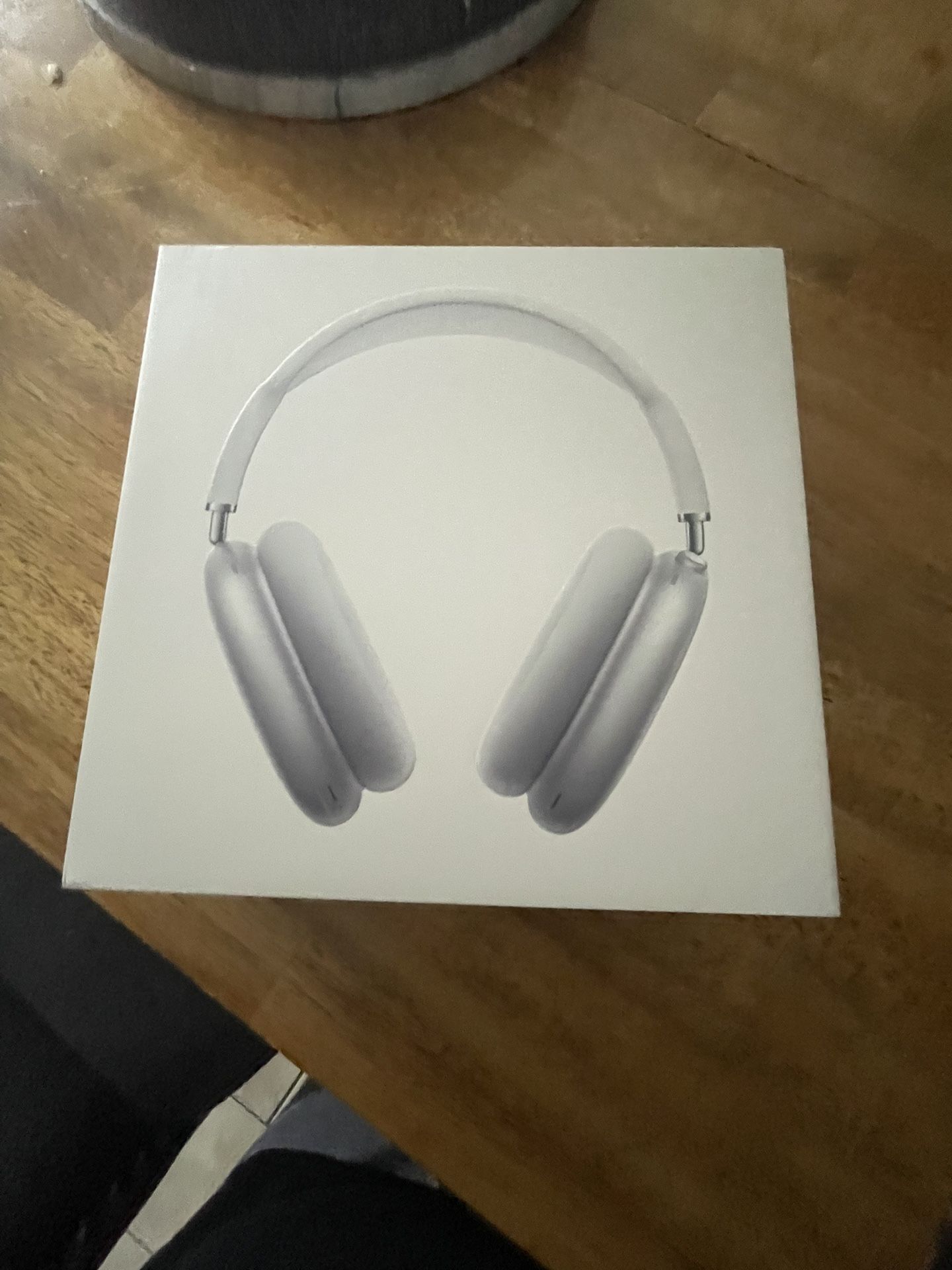 Apple Airpod Maxes (Read Description)