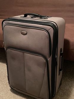 Five piece luggage set