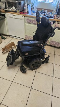 Whitmayer Pulse 6 Motorized chair