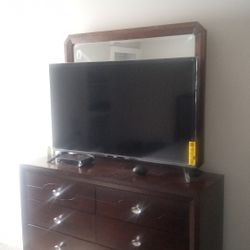 50in Roku TV 