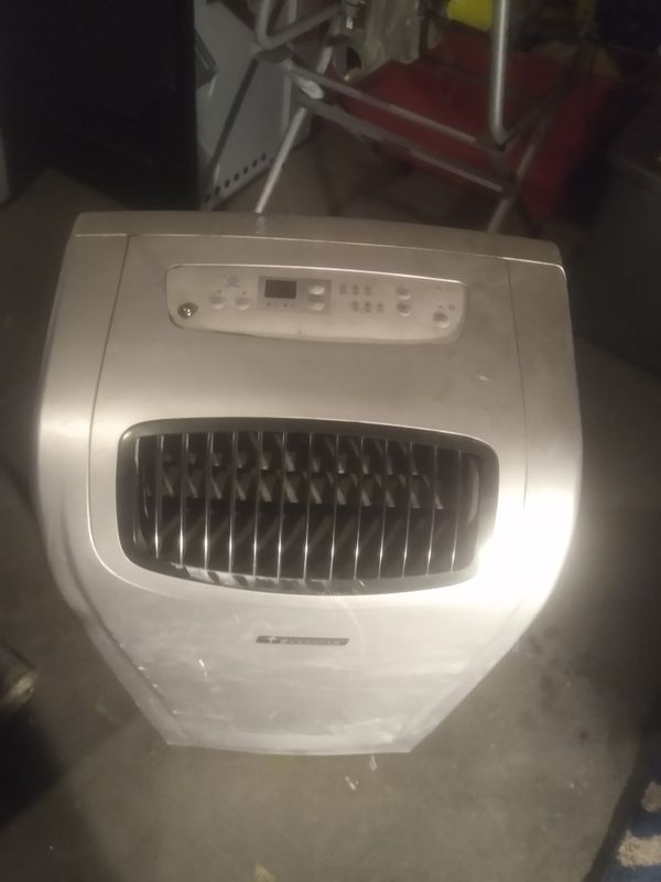 EverStar portable air conditioner for Sale in Chesilhurst