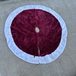 christmas tree skirting 