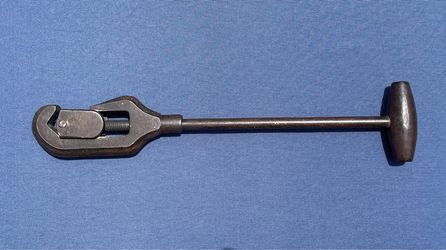 Vintage Heavy Duty Adjustable T-Shape Pipe Cutter 1/8" - 1 1/4" Inch Stamped 263