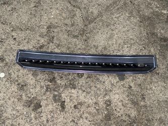 15-20 CHEVY TAHOE 15-20 SUBURBAN 3500HD THIRD BRAKE LIGHT