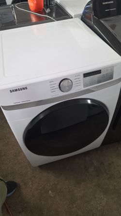 Samsung MultiSteam White Dryer - Excellent Condition
​.