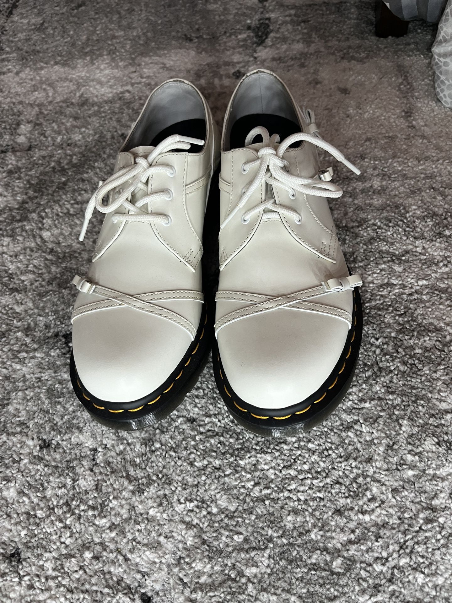 Dr. Martens 1461 Bow Smooth White Leather Oxford Shoes 