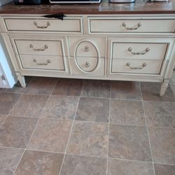 Dresser And Matching Mirror 