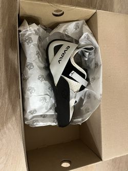 Defy LV Women’s Climbing Shoes