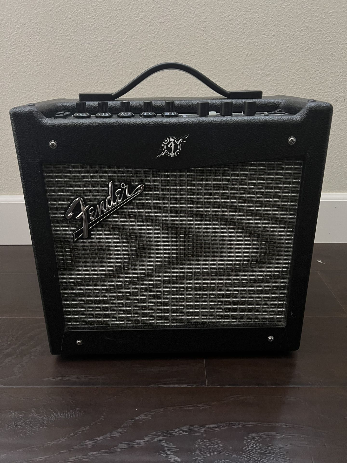 Fender Mustang I v2 Amplifier