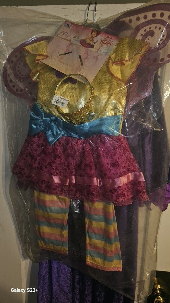 Halloween costume