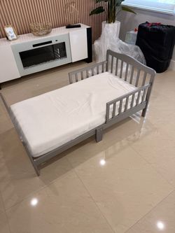 Gray Wood Toddler Bed with Mattress
