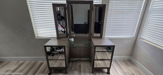 Vanity mirror stand