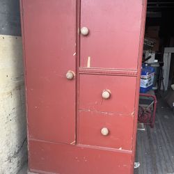 Red Retro Vintage Wardrobe 