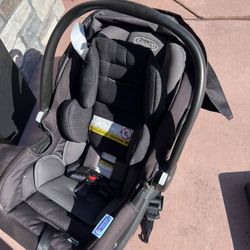 Graco Baby Car seat 