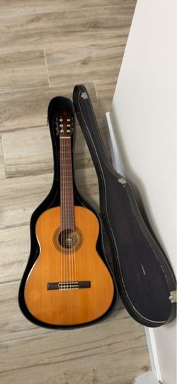 Yamaha G-50A Nippon Gakki Classical Guitar with case Made in Japan