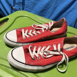 Red Converse 