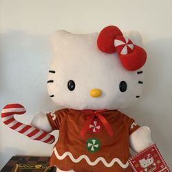 Hello Kitty Christmas Greeter 