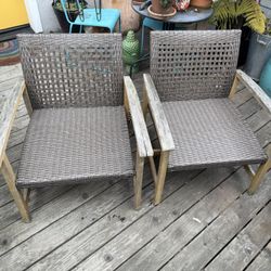 Outdoor Chairs 